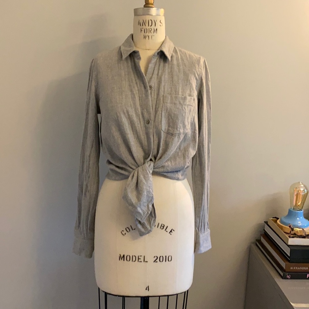 Madewell cotton cropped button up top.